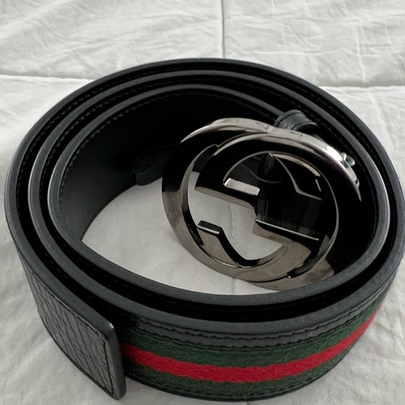 GUCCI Web belt green/red web stripe.Unisex please refer to size guide for fit. - Picture 1 of 16